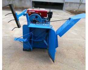 自走式柴油拌料機 原料攪拌機